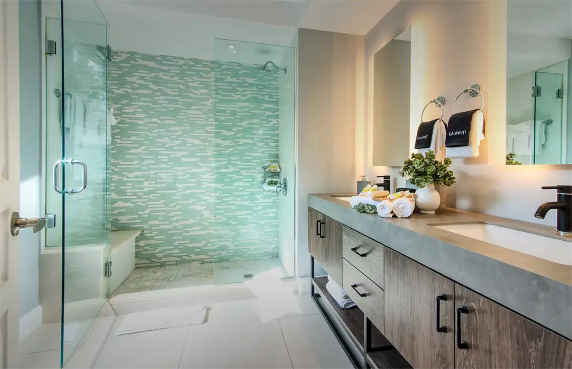 22 Freeport - Image 12