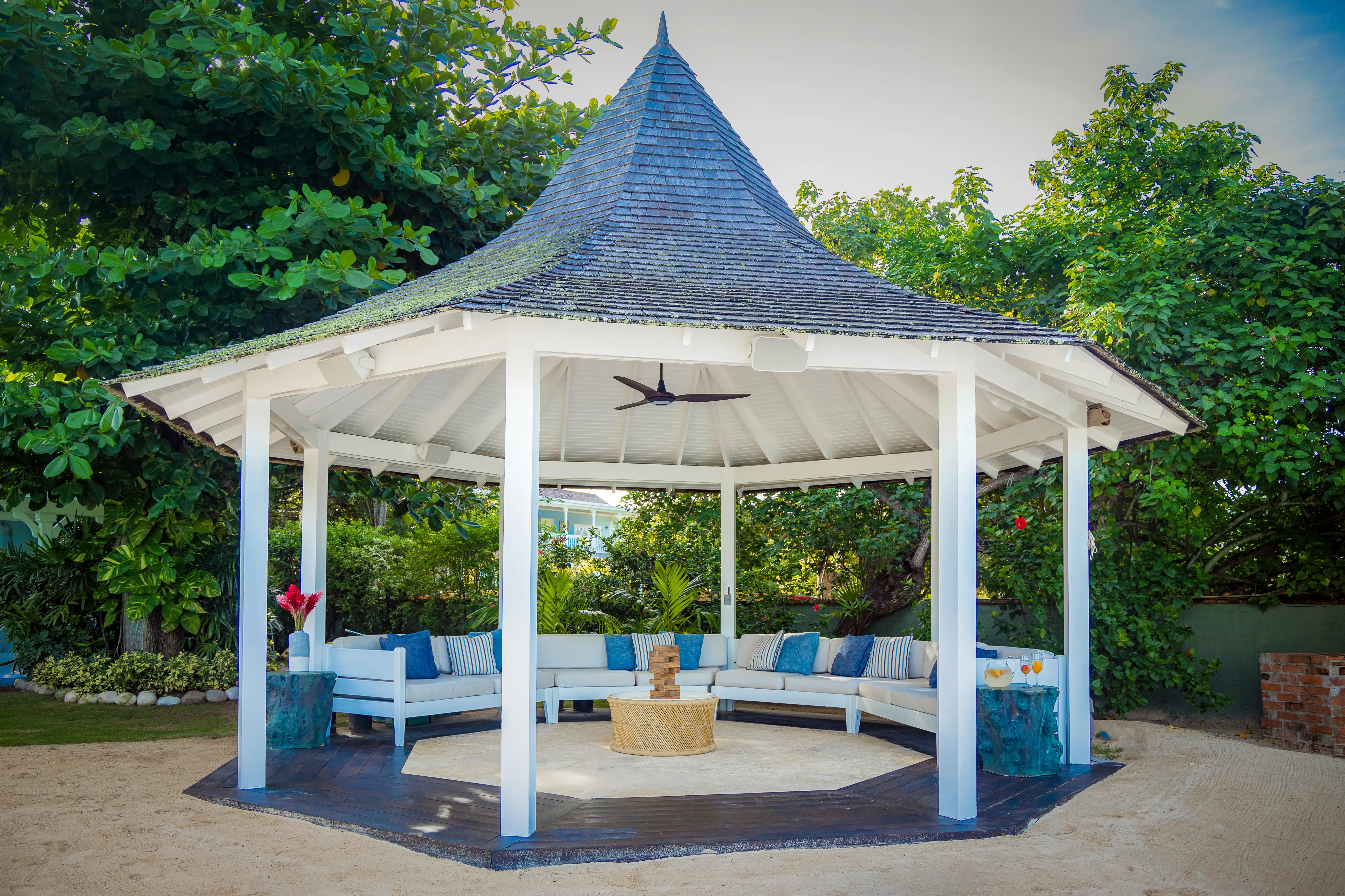 Sundown on the Beach - Image 25