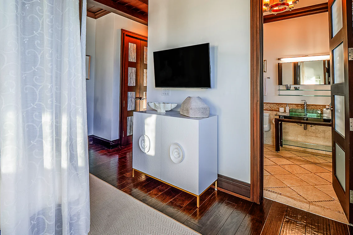 Villa C & B by The Sea - Image 55